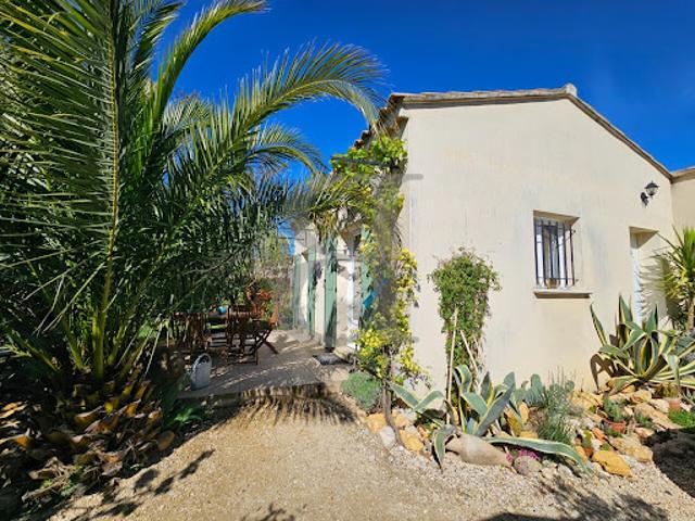 Villa vente à Sainte-cécile-les-vignes