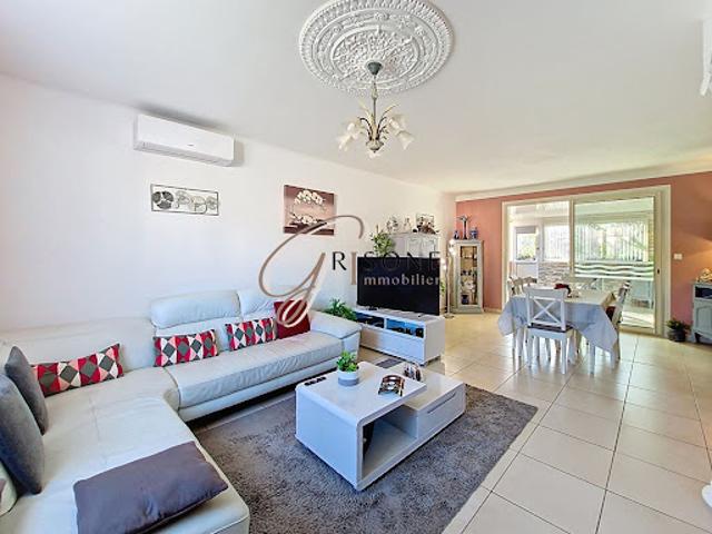 Villa vente à Arrondissement de Toulon, La Seyne-sur-mer
