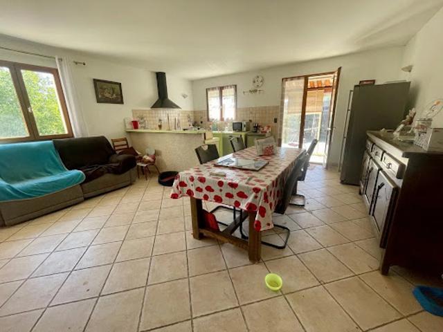 Villa vente à Nice, Contes