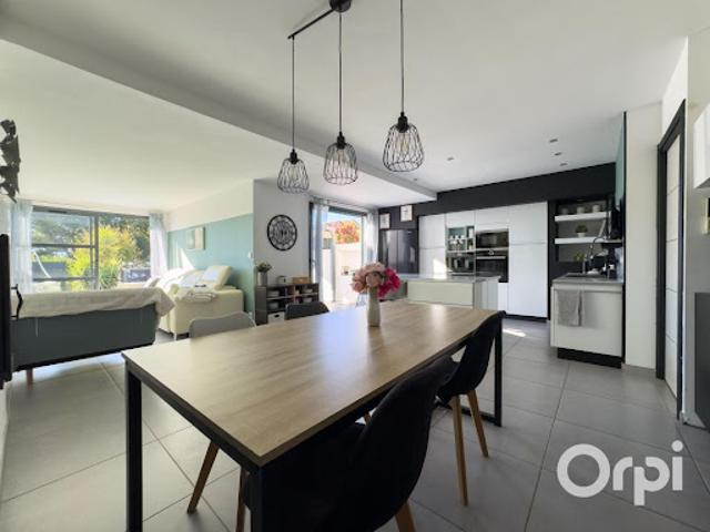 Villa vente à France métropolitaine, Bellegarde