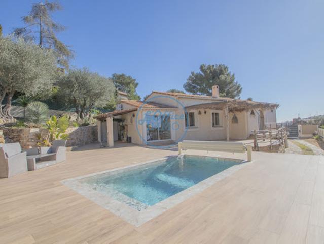 Villa vente à Arrondissement de Toulon, Toulon
