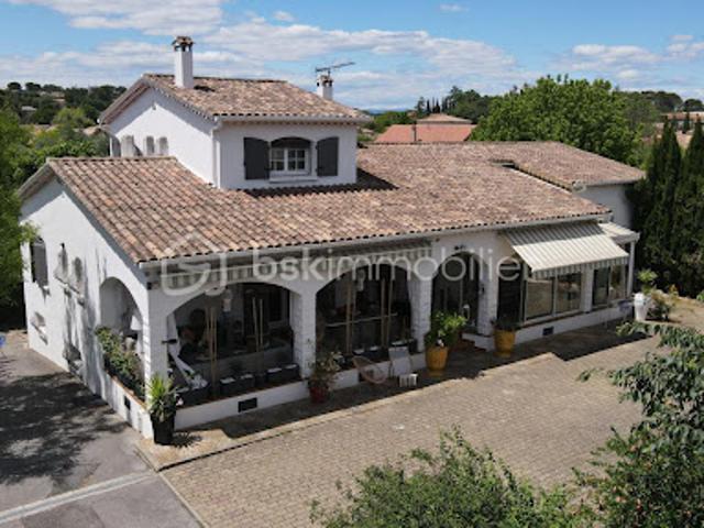 Villa vente à Le Village, Saint-Hilaire-de-Brethmas