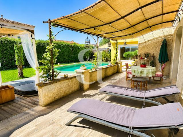 Villa vente à L'Isle-sur-la-Sorgue, Vaucluse