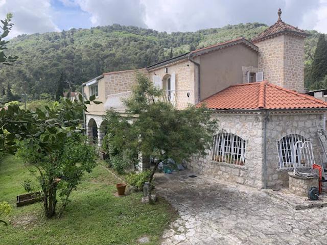 Villa vente à Nice, Drap