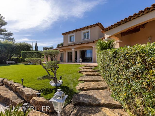 Villa vente à Arrondissement de Toulon, Le Castellet
