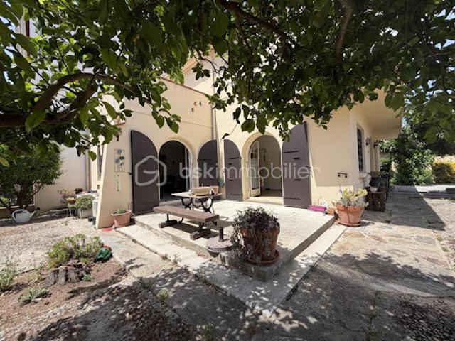 Villa vente à Rivesaltes, Pyrénées-Orientales