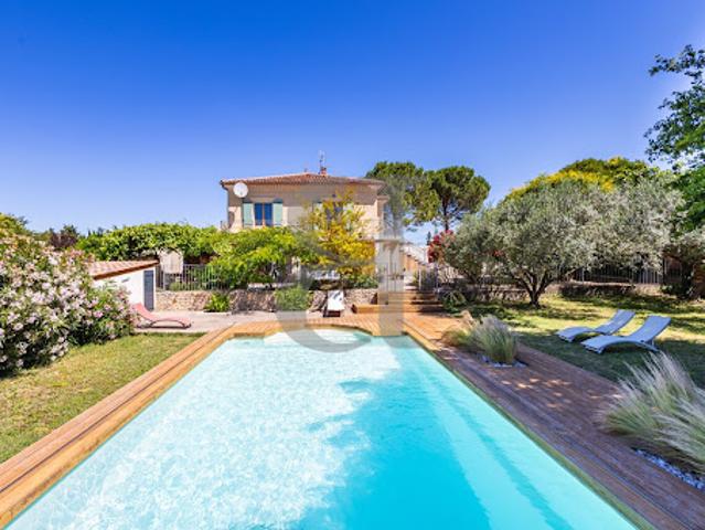 Villa vente à Sainte-cécile-les-vignes