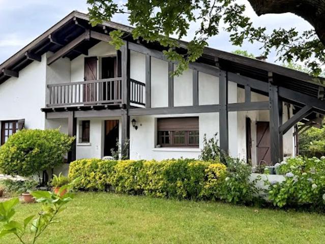 Villa vente à Saint-vincent-de-tyrosse, Grand Piouguit