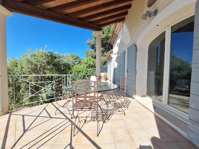 Villa vente à France métropolitaine, Bellegarde