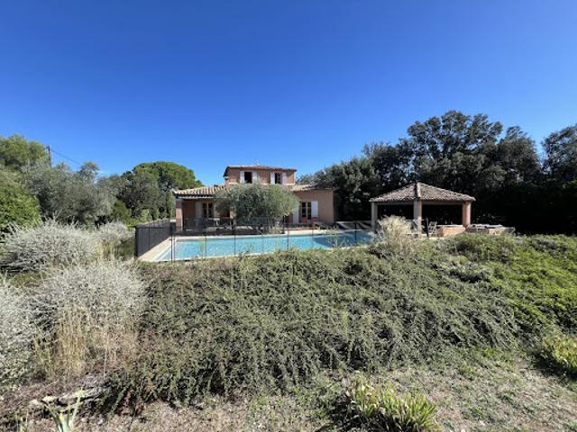 Villa vente à France métropolitaine, Nîmes
