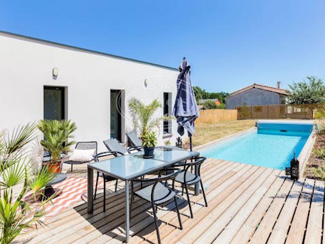 Villa vente à Le Coustéla, Gratentour