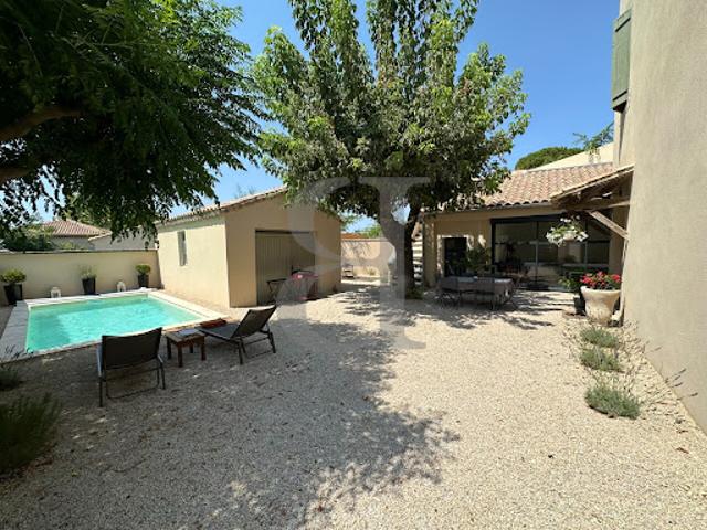 Villa vente à Sainte-cécile-les-vignes