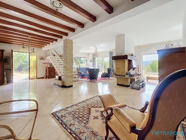 Villa vente à Villefranche-sur-Saône, Rhône