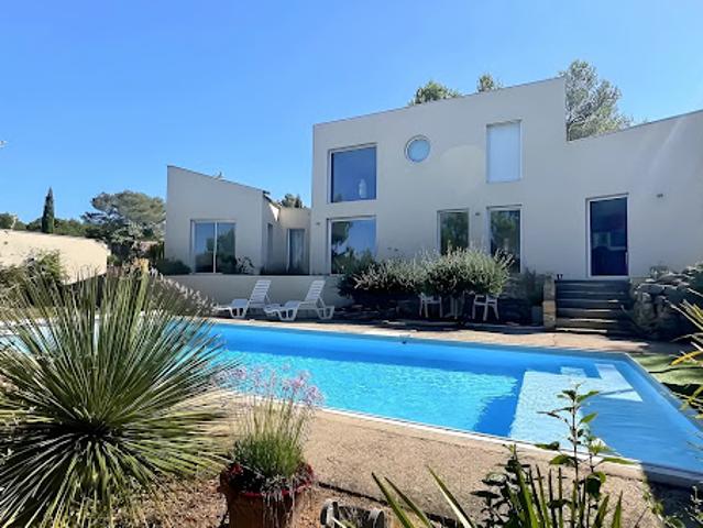 Villa vente à France métropolitaine, Nîmes