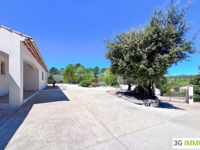Villa vente à Ollières, Var