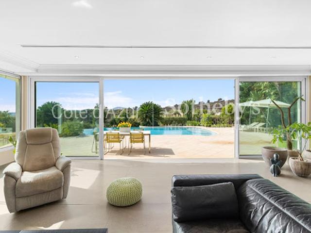 Villa vente à Villeneuve-Loubet, Alpes-Maritimes