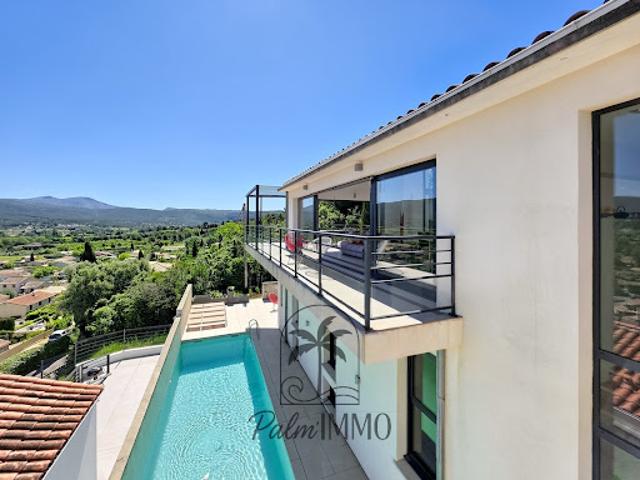 Villa vente à Arrondissement de Toulon, Le Beausset