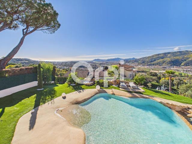 Villa vente à Grasse, La Roquette-sur-siagne