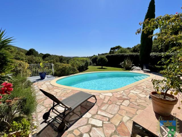Maison vente à Arrondissement de Toulon, La Londe-les-maures