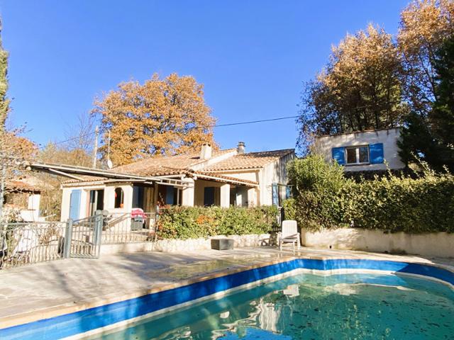 Maison vente à Aix-en-Provence, Jouques