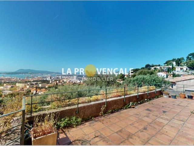 Villa vente à Arrondissement de Toulon, Toulon
