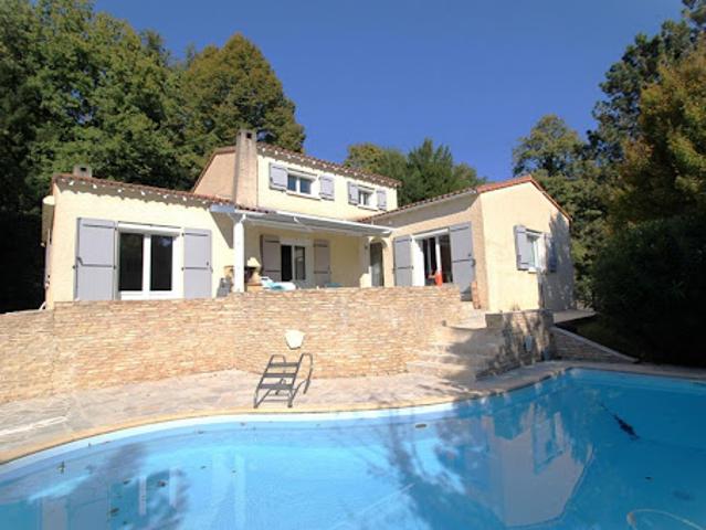 Villa vente à France métropolitaine, Saintes