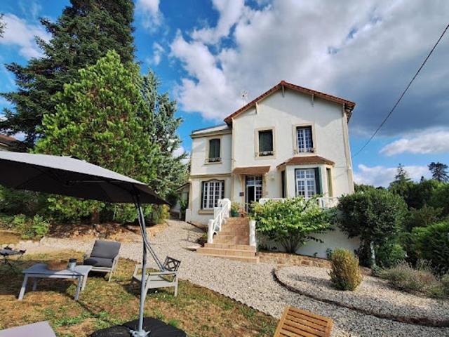 Villa vente à Néris-les-bains