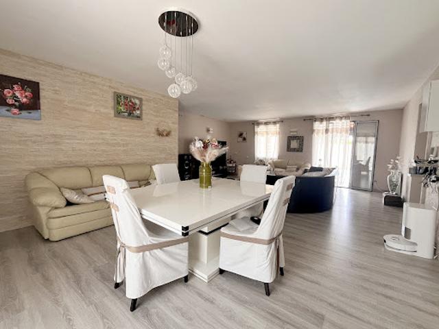 Villa vente à Carpentras, Caromb