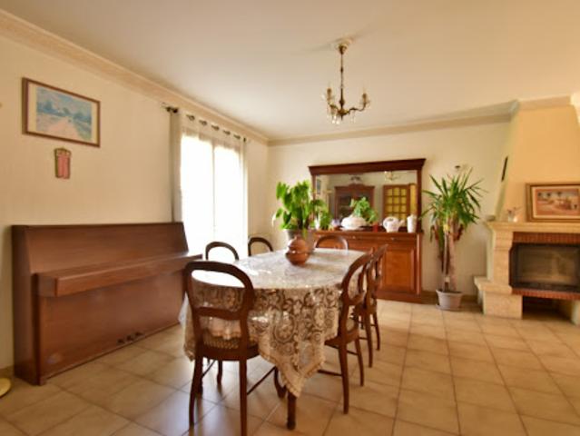 Villa vente à Forcalquier, Alpes-de-Haute-Provence