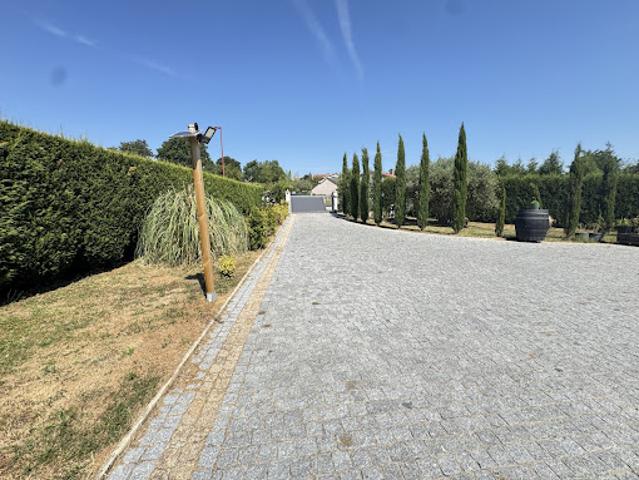 Villa vente à Montluçon, Allier
