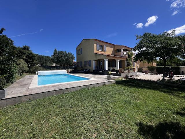 Villa vente à Nîmes, Occitanie