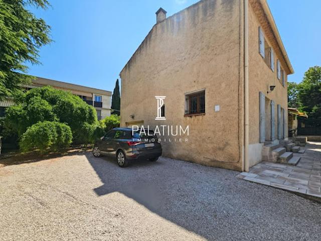 Villa vente à Aix-en-Provence, Aix-en-provence