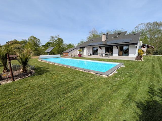 Villa vente à Oloron-Sainte-Marie, Ledeuix