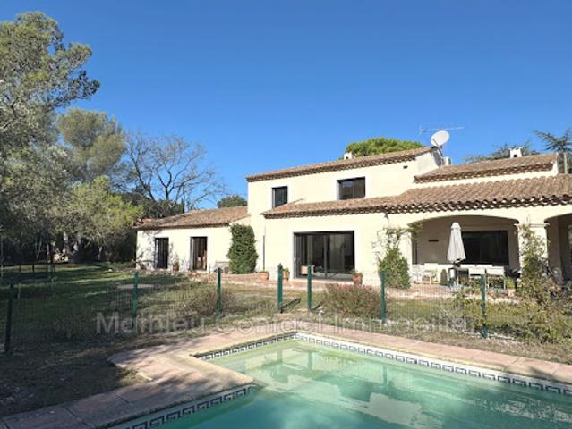 Villa vente à France métropolitaine, Nîmes