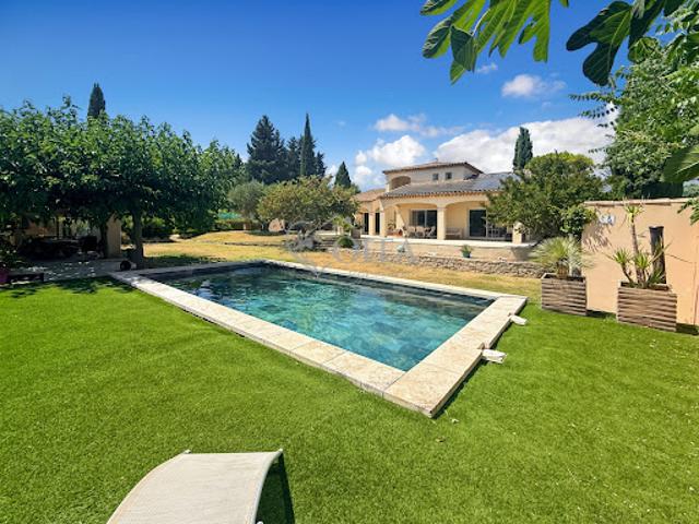 Villa vente à Nîmes, Uzès