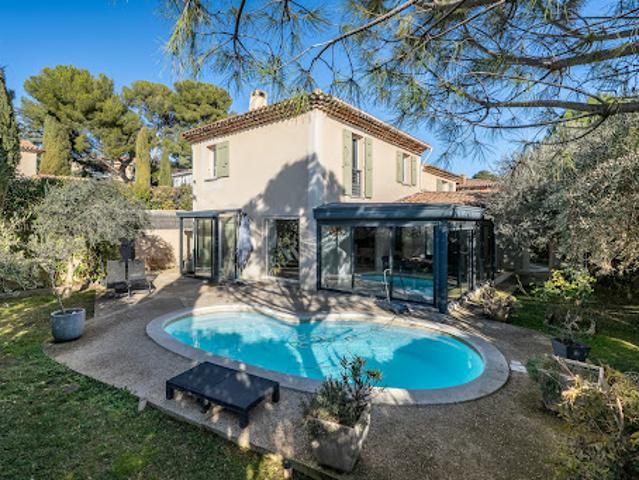 Villa vente à Aix-en-Provence, Aix-en-provence