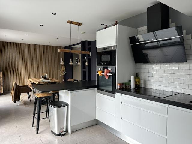 Villa vente à France métropolitaine, Saint-etienne