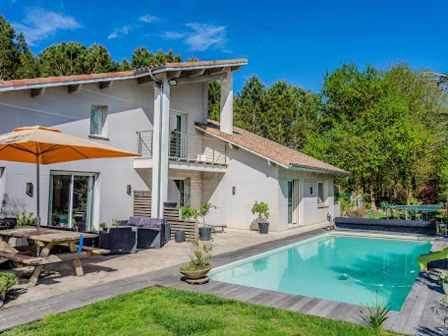 Villa vente à Saint-julien-en-born, Le Cusson Villa vente à Saint-julien-en-born, Le Cusson