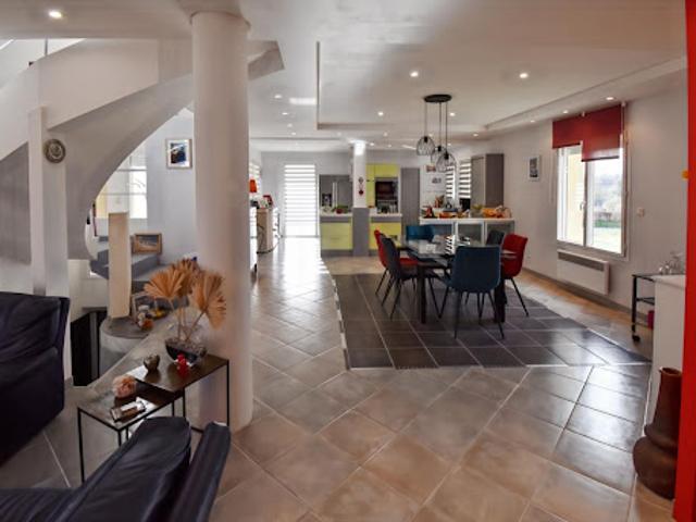 Villa vente à Quartier pavillonnaire, Sargé-sur-Braye