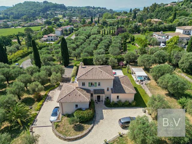 Villa vente à Grasse, Châteauneuf-grasse