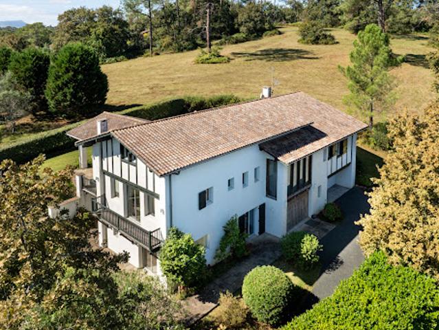 Villa vente à Bayonne, Bassussarry