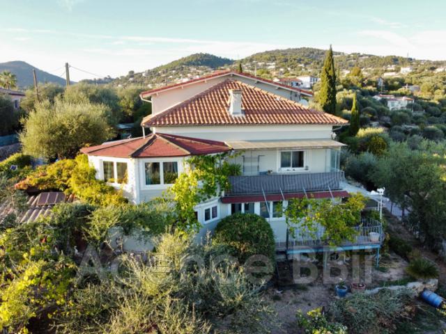 Maison vente à France métropolitaine, Saint-André-de-la-Roche