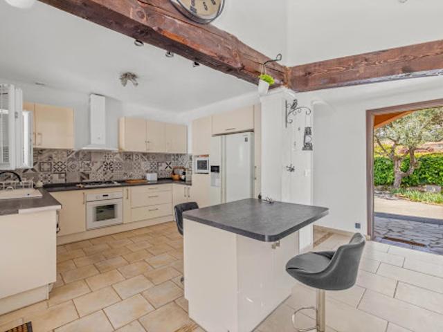 Villa vente à Grasse, Saint-cézaire-sur-siagne