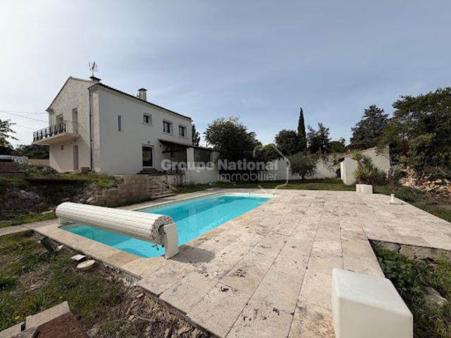Villa vente à France métropolitaine, Nîmes