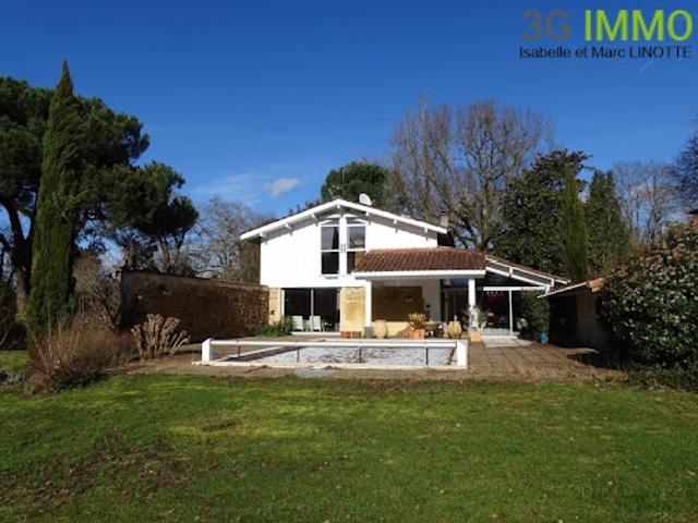 Villa vente à Saint-Pierre-du-Mont, Landes