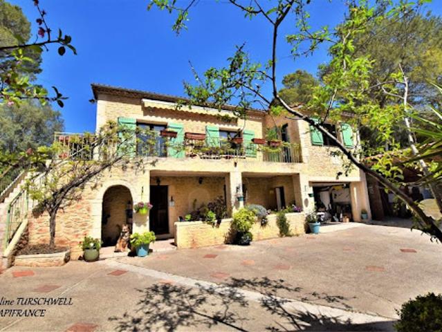 Villa vente à France métropolitaine, Cuers