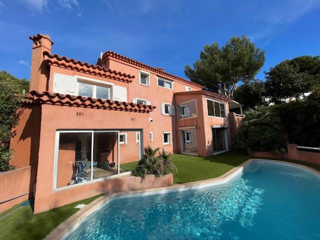 Villa vente à Arrondissement de Toulon, La Seyne-sur-mer
