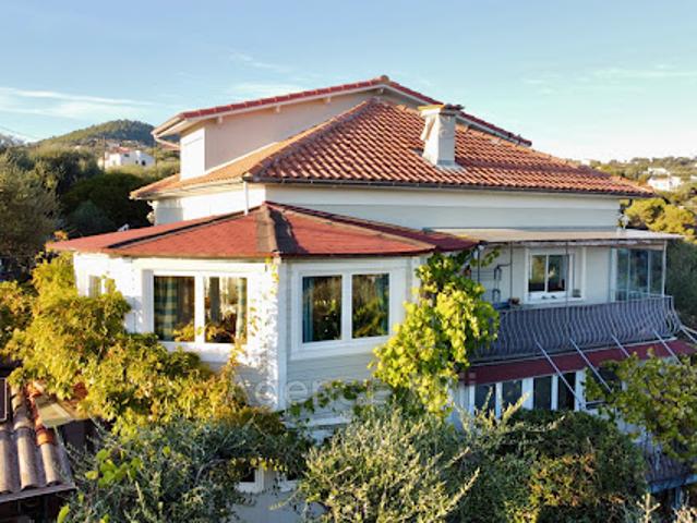 Villa vente à Saint-André-de-la-Roche, Alpes-Maritimes