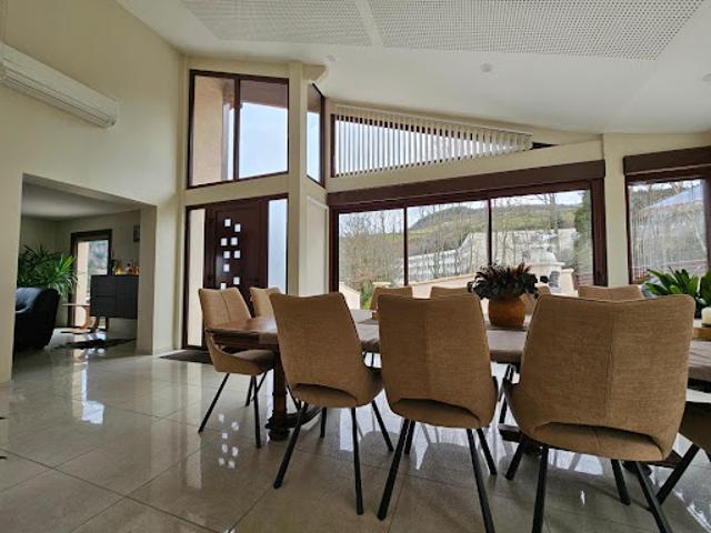 Villa vente à France métropolitaine, Saint-etienne