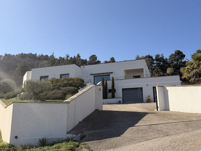 Villa vente à Tournon-sur-Rhône, Auvergne-Rhône-Alpes